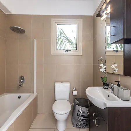 Palms 32 * Protaras