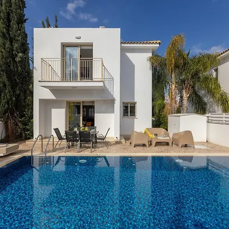 Palms 32 * Protaras